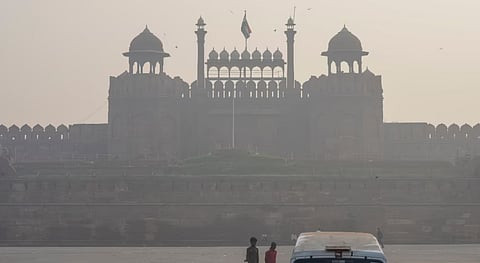 Areas like Anand Vihar experienced a drop in AQI to the "severe" level, with PM2.5 levels rising sharply.