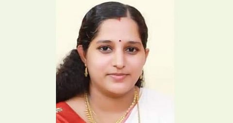 കാ​ണാ​താ​യ യു​വ​തി​യു​ടെ മൃ​ത​ദേ​ഹം പ​മ്പാ ന​ദി​യി​ൽ ക​ണ്ടെ​ത്തി | Woman found dead