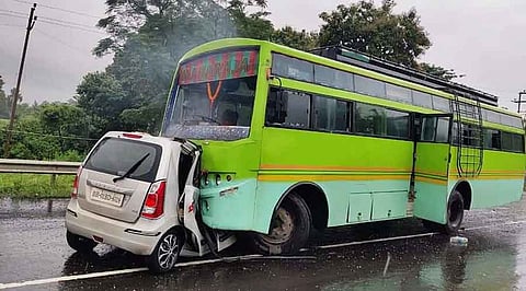 തമിഴ്നാട്ടിൽ ബസും കാറും കൂട്ടിയിടിച്ച് കോട്ടയം സ്വദേശികൾ മരിച്ചു | Bus and Car Collided