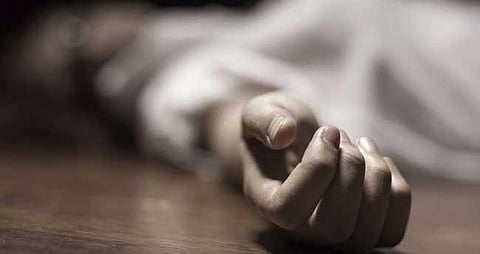Father and 6-year-old girl found dead in Ernakulam