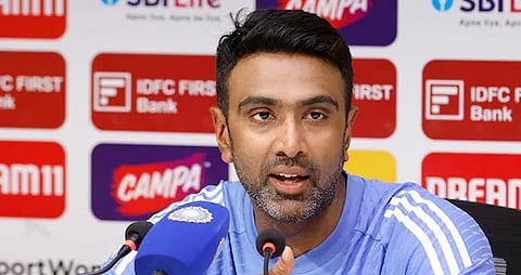 ഹി​ന്ദി രാ​ഷ്ട്ര​ഭാ​ഷ​യ​ല്ല; ഔ​ദ്യോ​ഗി​ക ഭാ​ഷ മാ​ത്രം: ആ​ർ.​അ​ശ്വി​ൻ | R. Ashwin