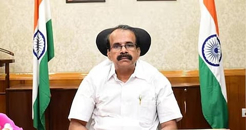 കേരളം പിന്നോക്കമെന്ന് പ്രഖ്യാപിക്കണം: പ്രസ്താവനയിൽ മലക്കം മറിഞ്ഞ് ജോ‍ർജ് കുര്യൻ