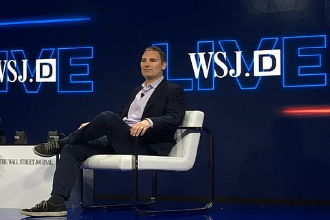 Amazon Web Services enters Blockchain market, launches own AI chip