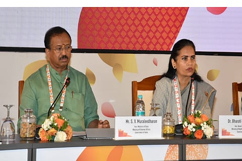 Union Minister of States Bharati Pawar and V Muraleedharan 