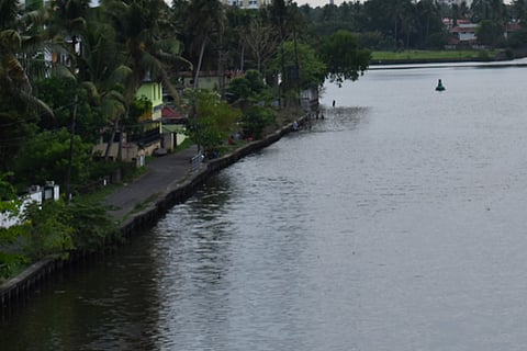 Chilavanoor lake encroachment: Activists to move HC over delayed survey report