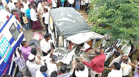 11 dead, 3 injured after private bus rams into mini truck in Karnataka