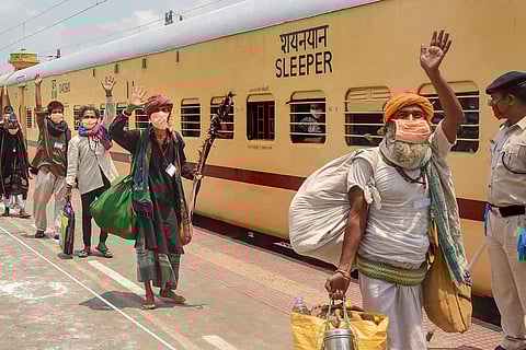 6802 Keralites return from other states, 2 flights to arrive on May 7