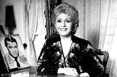 A day after death of daughter Carrie Fisher, Hollywood icon Debbie Reynolds dies at 84