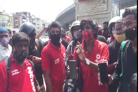 Food delivery executives in Hyderabad stopped by cops 