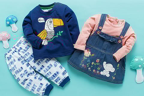 Amazon, Flipkart in talks to pick up minority stake in kids apparel brand Hopscotch