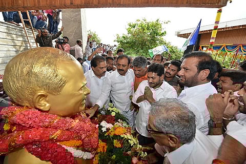 Jaganmohan Reddy follows father YSR's footsteps, launches 6-month-long 'padayatra' in Andhra