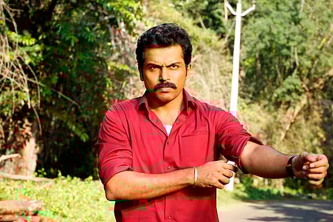 Vice President of India lauds Karthi's 'Kadai Kutty Singam' on Twitter