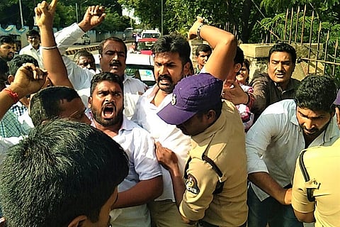 Telangana Congress protests against new Secretariat at Bison Polo Ground, members detained