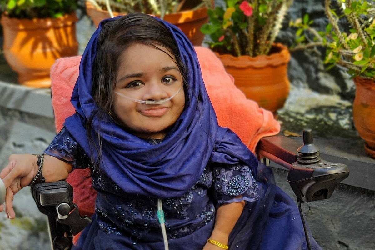 Latheesha Ansari, who wrote Civil Service exam with oxygen cylinder, dies