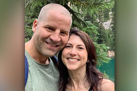 MacKenzie Scott & Dan Jewett