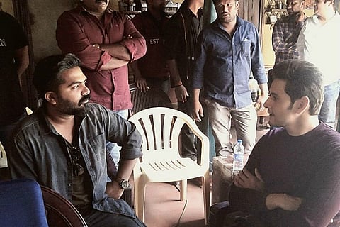 Mahesh Babu, Simbu bond on the sets of 'Vantha Rajavathaan Varuven'