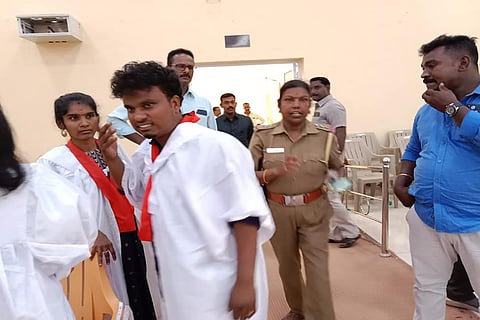 TN SFI prez allegedly detained during Tamil University convocation attended by Guv