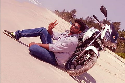  ‘Sorry sir, I just stabbed my friend’: K’taka man surrenders after riding helmetless