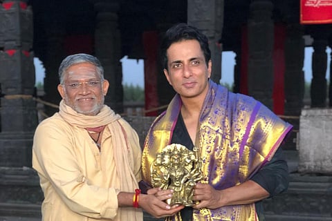 Actor Sonu Sood felicitated for his charity during the lockdown