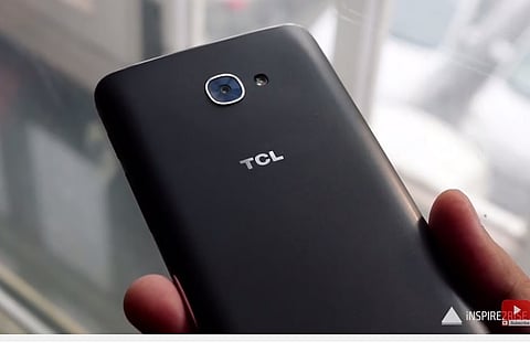 TCL 562: Well-performing smartphone that's worth its price 
