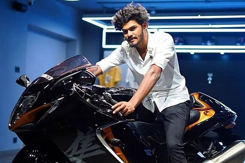 Tamil YouTuber TFF Vasan’s car rams into two-wheeler in Chennai