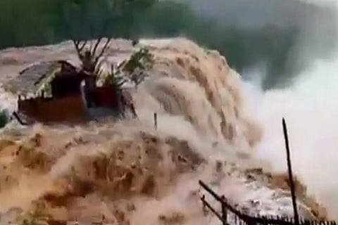 Kerala rains: Surge in Athirappilly waterfalls, tourism dept bans tourists