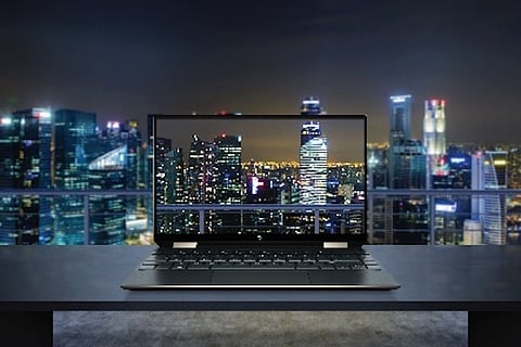 HP redefines premium computing experience with the world’s smallest convertible