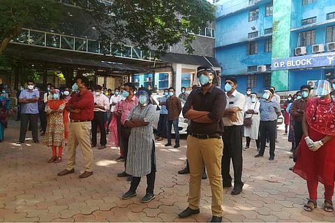 Doctors protest in Thiruvananthapuram Medical College