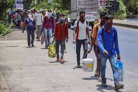 Migrant workers returning home state 