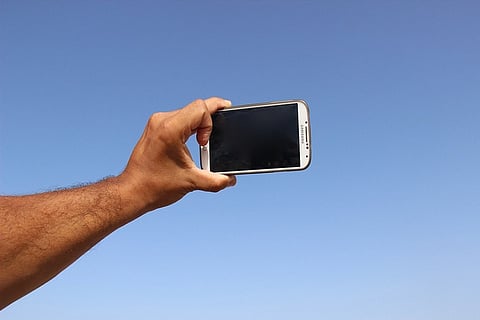 25-year-old TN man falls to death from hilltop in ‘selfie’ bid