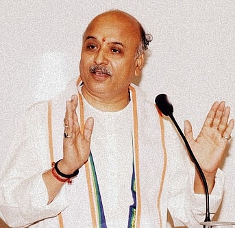 Ban on Praveen Togadia remains as Karnataka High Court dismisses his petition