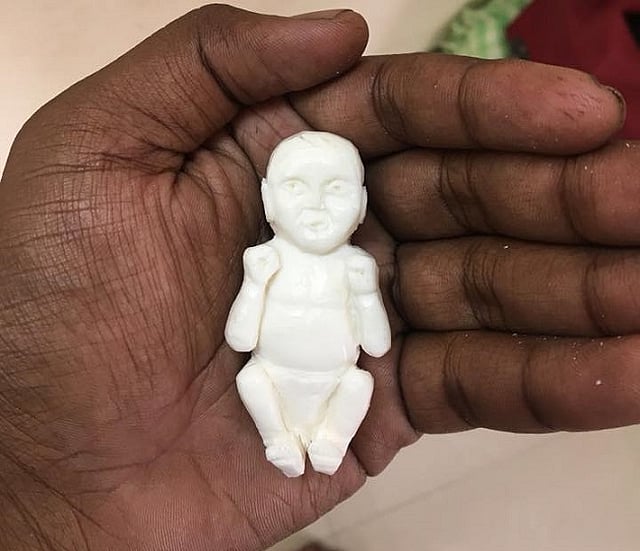 Meet the Coimbatore man creating intricate micro art in pencils