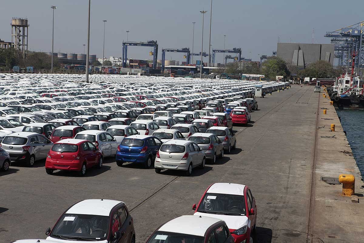 Passenger vehicle sales in India plunged by 78.43 in AprilJune quarter