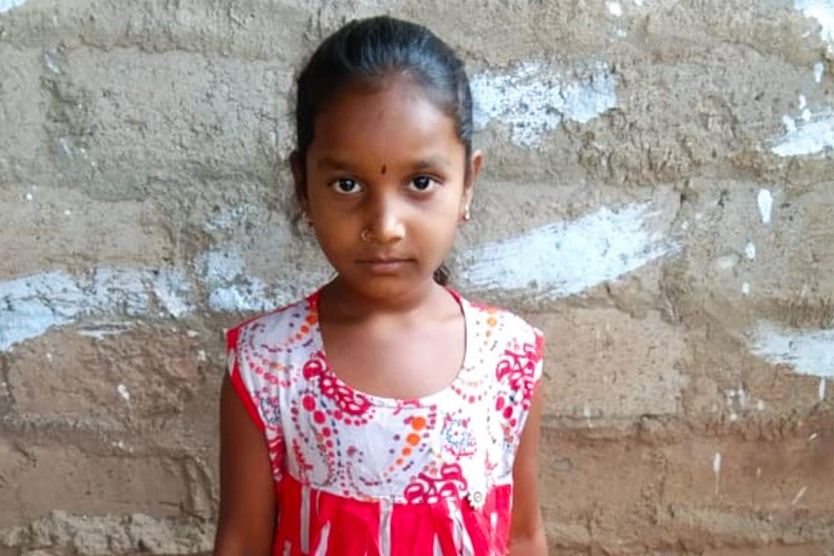 This 7 yr old Needs Rs 3 Lakh For A Life changing Surgery And Needs this-7-yr-old-needs-rs-3-lakh-for-a-life-changing-surgery-and-needs