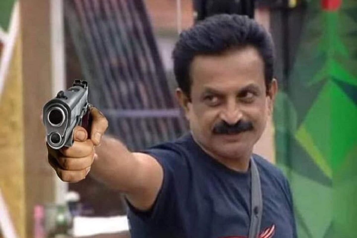 What COVID-19? Fans throng Kochi airport to welcome 'Bigg Boss ...