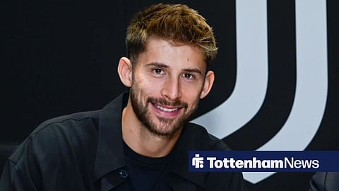 Tottenham loanee Guglielmo Vicario posing after joining Juventus
