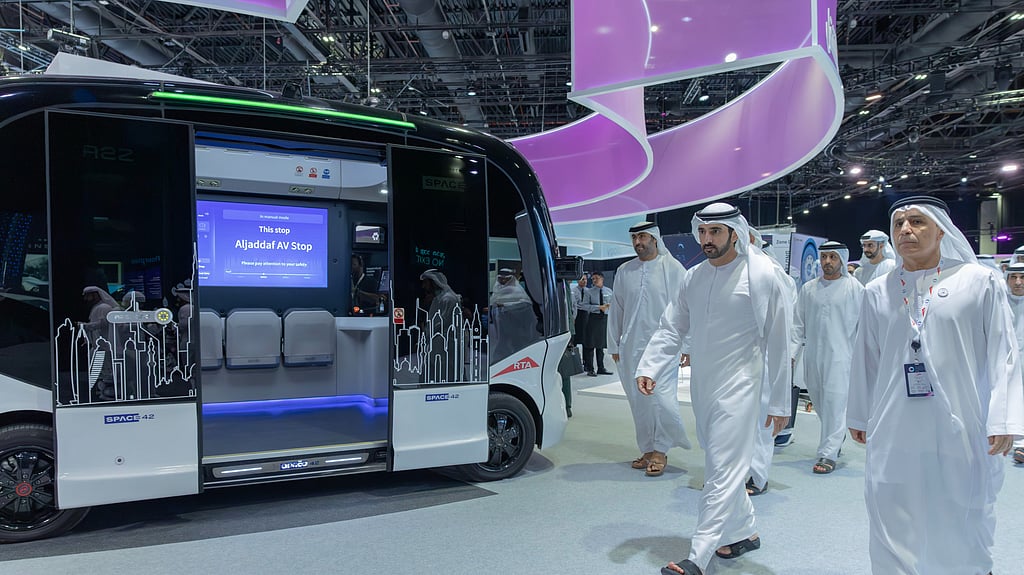 Hamdan bin Mohammed Inaugurates Dubai World Self-Driving Transport ...