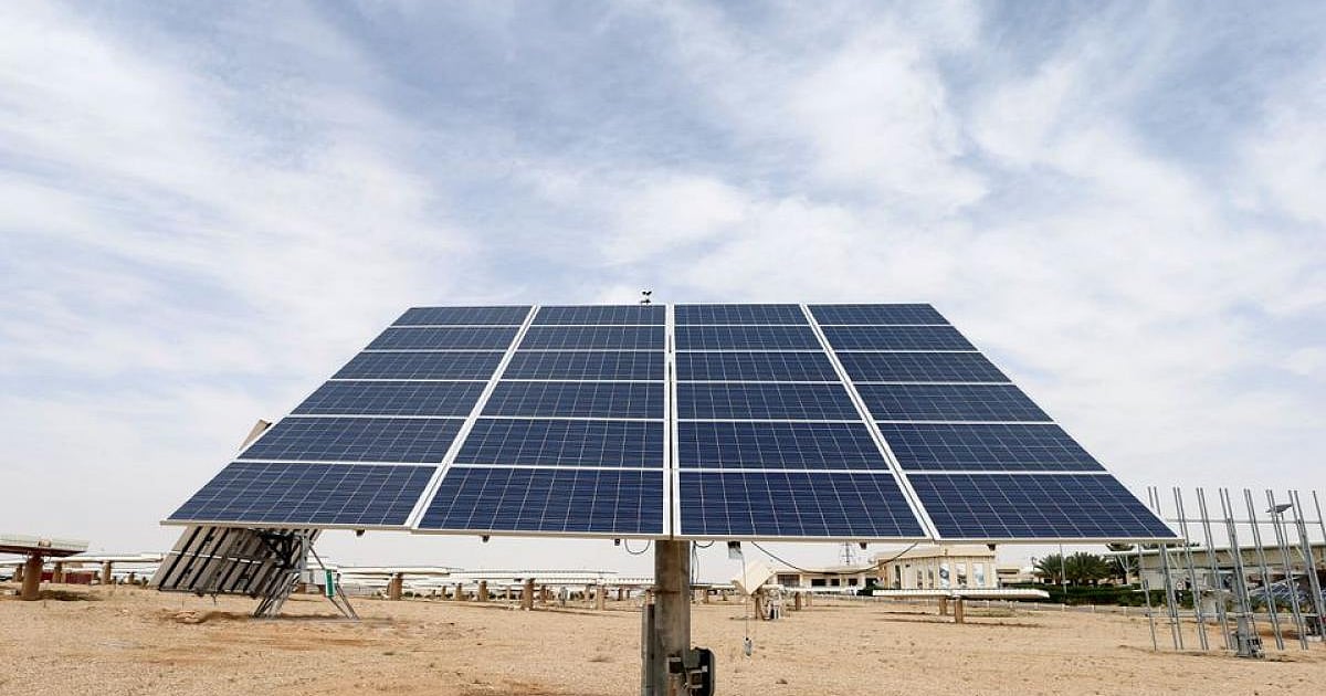 Solar Moazzam Maryzad Solar Launches First Logistics Center in the Middle East