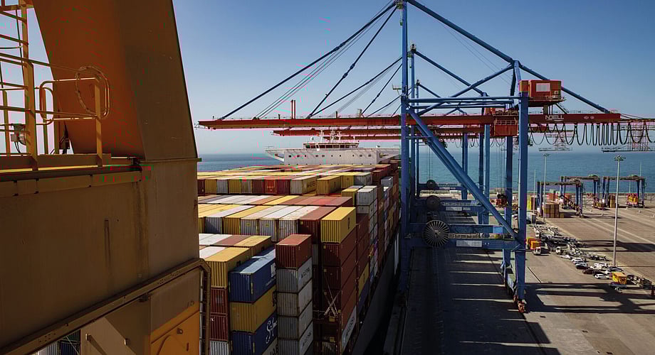 AD Ports Group Climbs into Drewry's Global Top 20 Port Operators' List