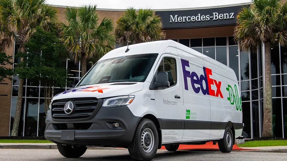 FedEx Launches Mercedes-Benz eSprinter EVs in UAE for Green Logistics ...