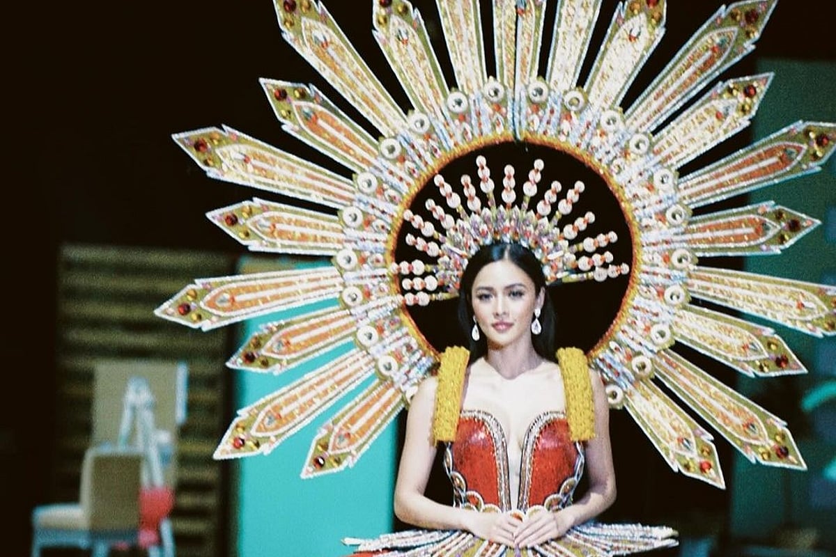 Kim Chiu dressed in Sto. Niño for Sinulog