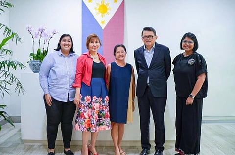 FL bridges gaps, builds futures