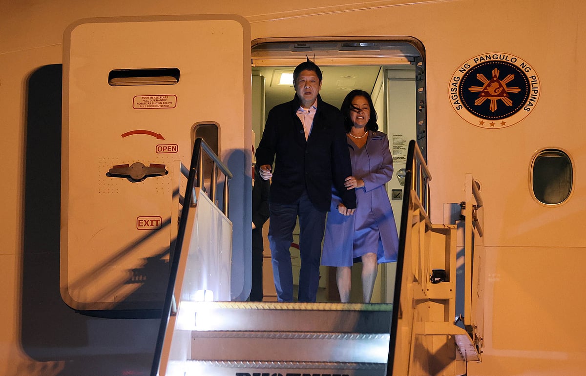 FILE: 18 November 2023. 
President Ferdinand Marcos Jr. with First Lady Liza Araneta Marcos arrives in Los Angeles, California U.S.A. for a Filipino community event after attending the APEC in San Francisco this week.
