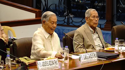 Retired Chief Justice and 1987 Constitution framer Hilario Davide Jr. (left)