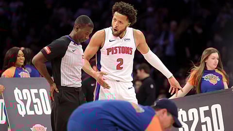 Pistons lumuhod sa Knicks