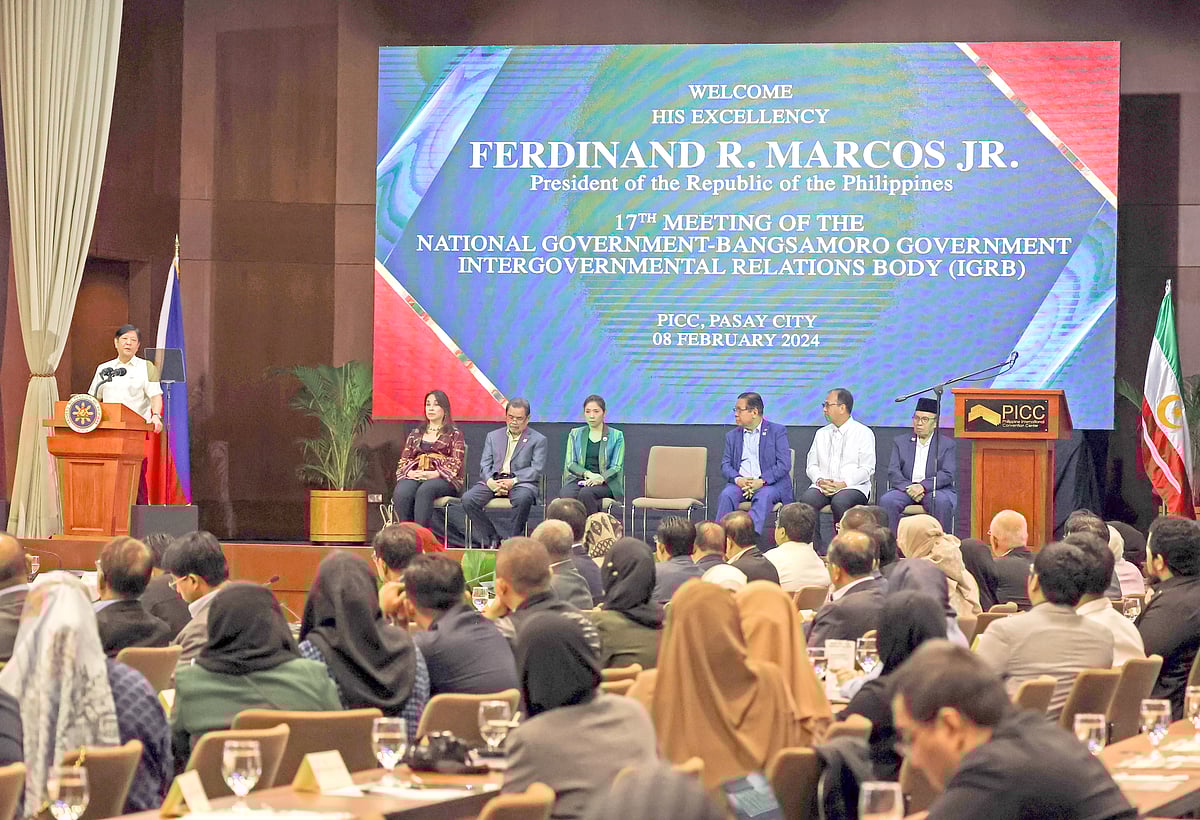 Marcos to int'l community Reject false narratives from "major countries"
