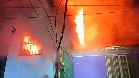 Tondo fire: 3 injured, 100 homeless