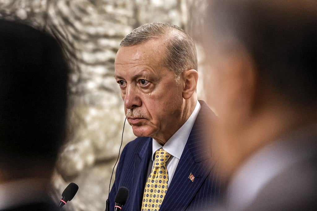 Turkey's Erdogan in Iraq to talk security, water and oil - Vimarsana News