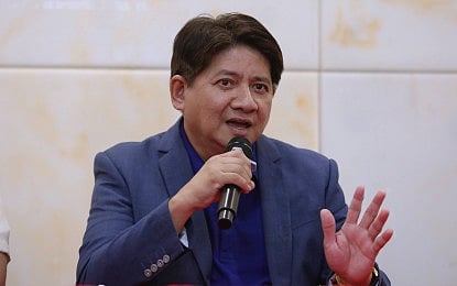 Gadon targets political cha-cha
