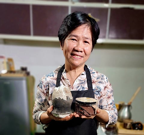 Chocolate maker and Balai 
Cacao owner Marie Frances 
Macabenta